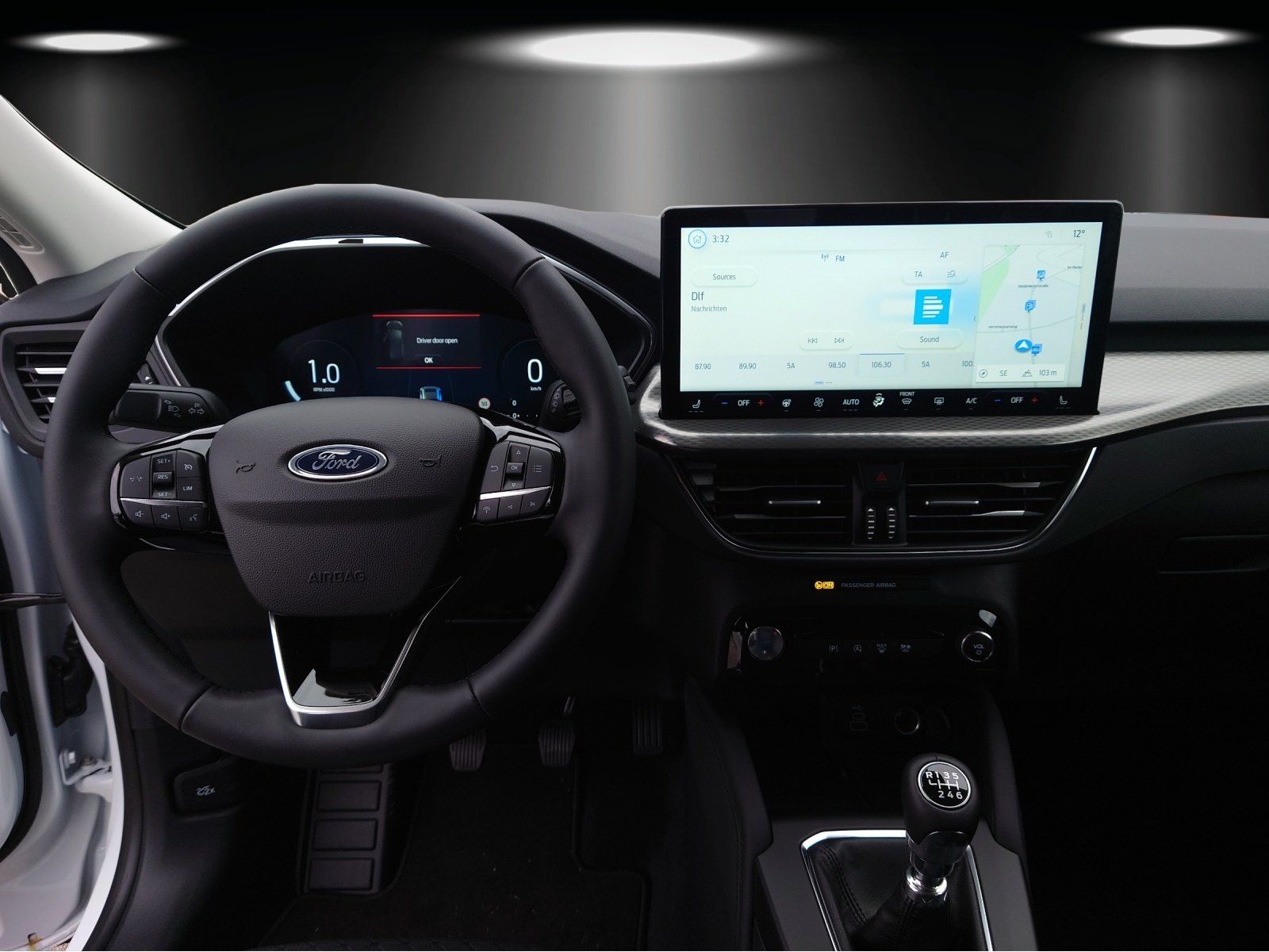 Fahrzeugabbildung Ford Kuga Titanium Navi digitales Cockpit LED Winter
