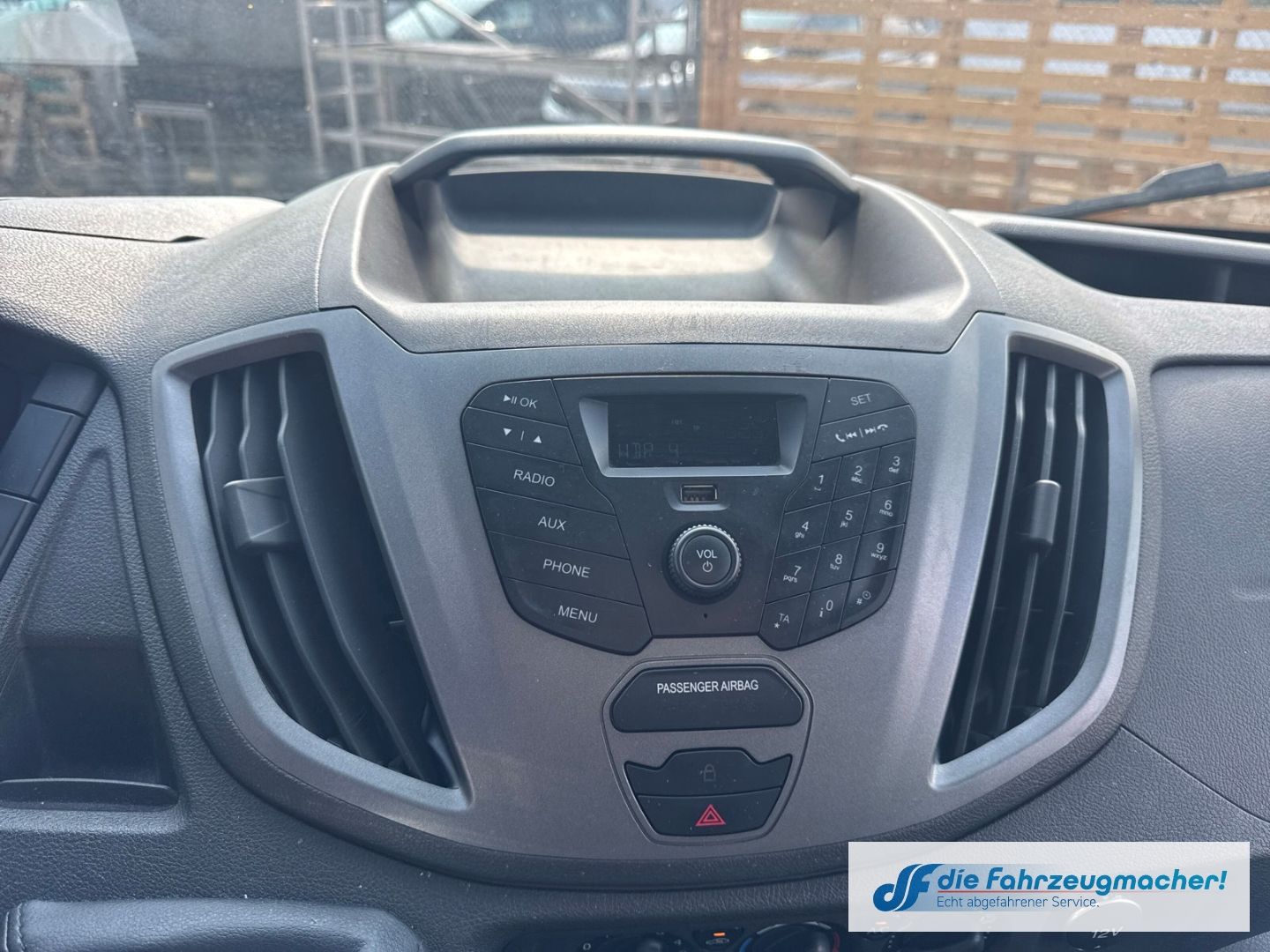 Fahrzeugabbildung Ford Transit Kombi 350 L3 Trend 2.2 TDCi DPF *2364 *K