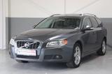 Volvo V70 Kombi Summum~SZH~STHZ~Tempom~Navi~PDC~MFL - Volvo V70 mit Diesel-Antrieb: Kombi, Automatik