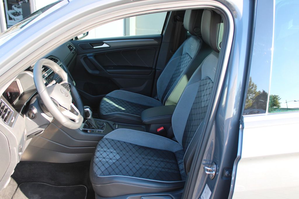 VW Tiguan R-Line 1.4 eHybrid NAVI SHZ LHZ KAMERA