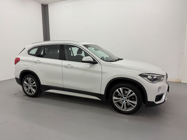 BMW X1 xDrive20d Sport Line Aut.*Panorama*Aktiv.-Tem