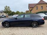 Mercedes-Benz E 400 T, 4Matic, AMG Paket, Night, Massage, VOLL - : Blau, mit Navigationssystem, Kombi