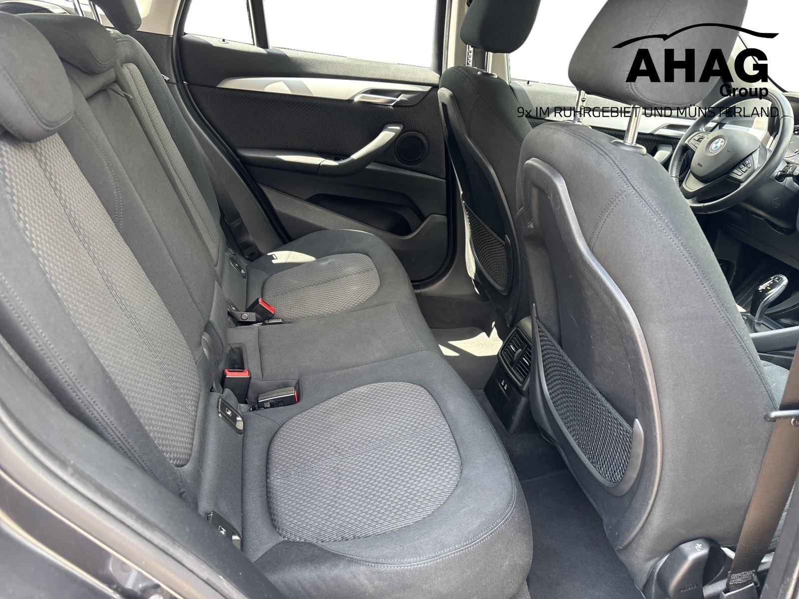 BMW X1 sDrive20i Advantage Navi Sitzhzg el.Heckkl. P, миниатюра 9