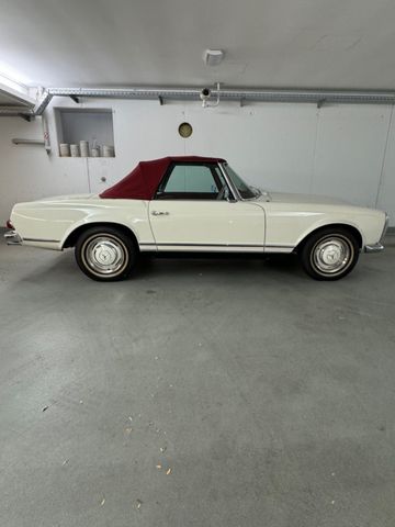 Mercedes-Benz SL 250 PAGODE