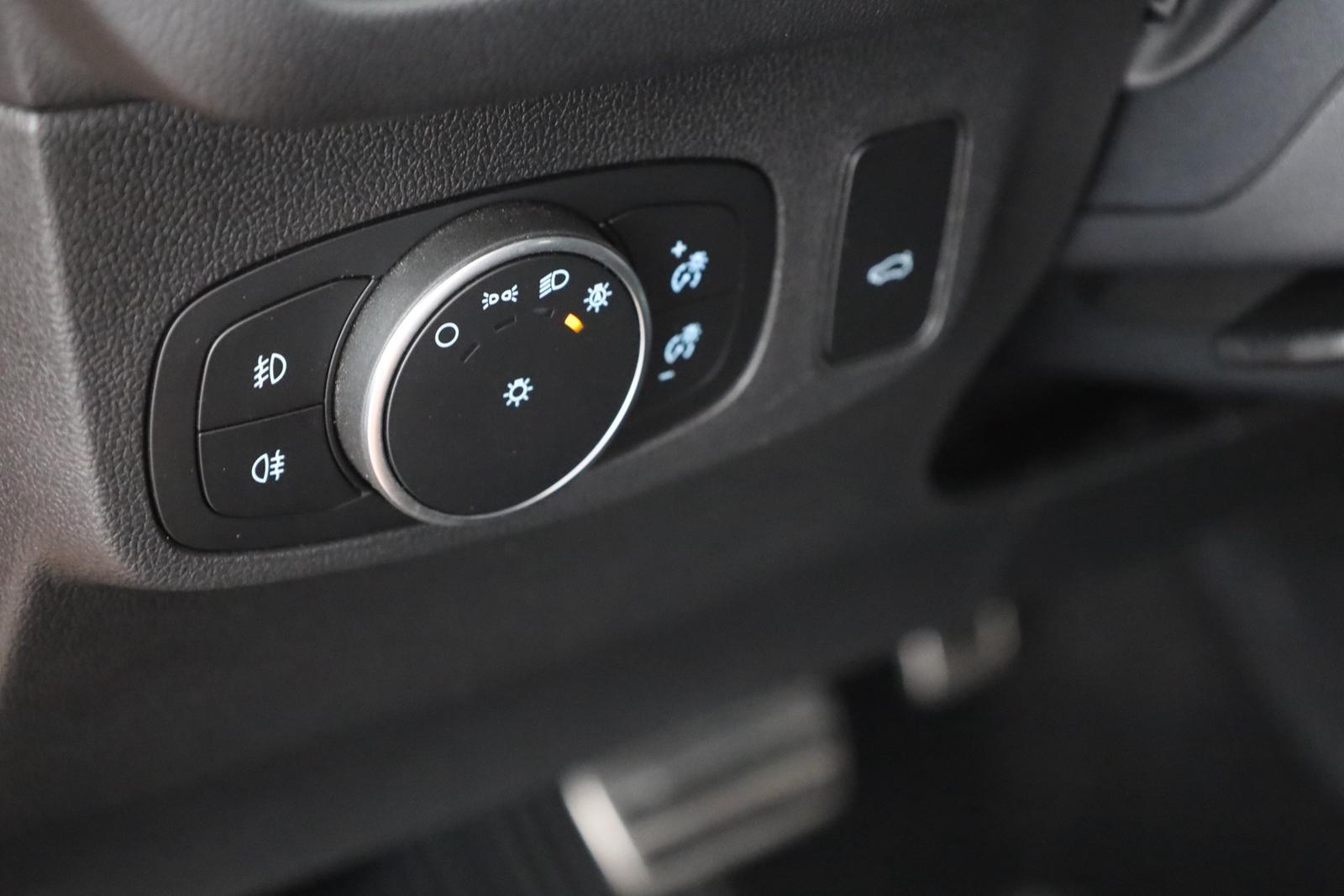 Ford Focus Turnier 2.3 EB ST LED Navi Kamera ACC AHK