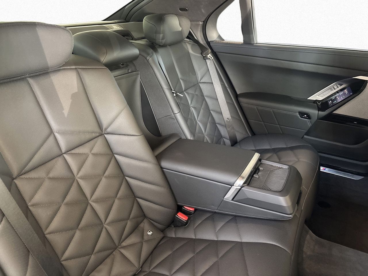BMW 740 - Bild 14