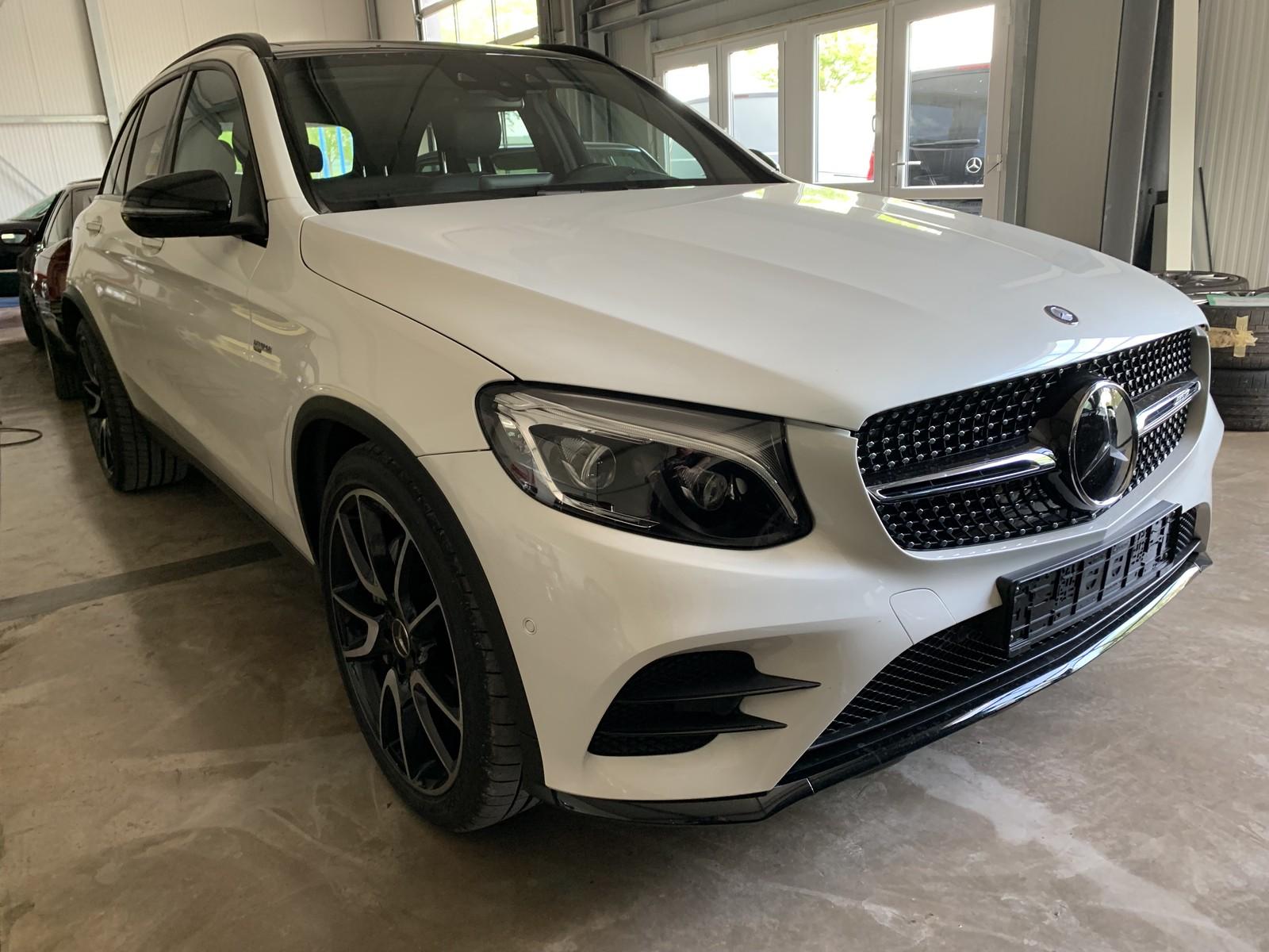 Mercedes-Benz GLC 43 AMG 4Matic LED/ Panorama/ AHK