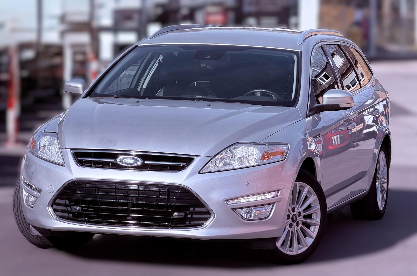 Ford Mondeo Turnier Business Leder SHZ PDC Navi