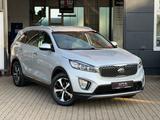 Kia Sorento Spirit 4WD Leder Navi Xenon Kamera AHK.. - Kia Sorento Spirit mit Diesel-Antrieb