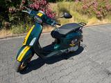 Vespa Sprint 50 *Racing Sixties Verde* - VESPA SPRINT 50