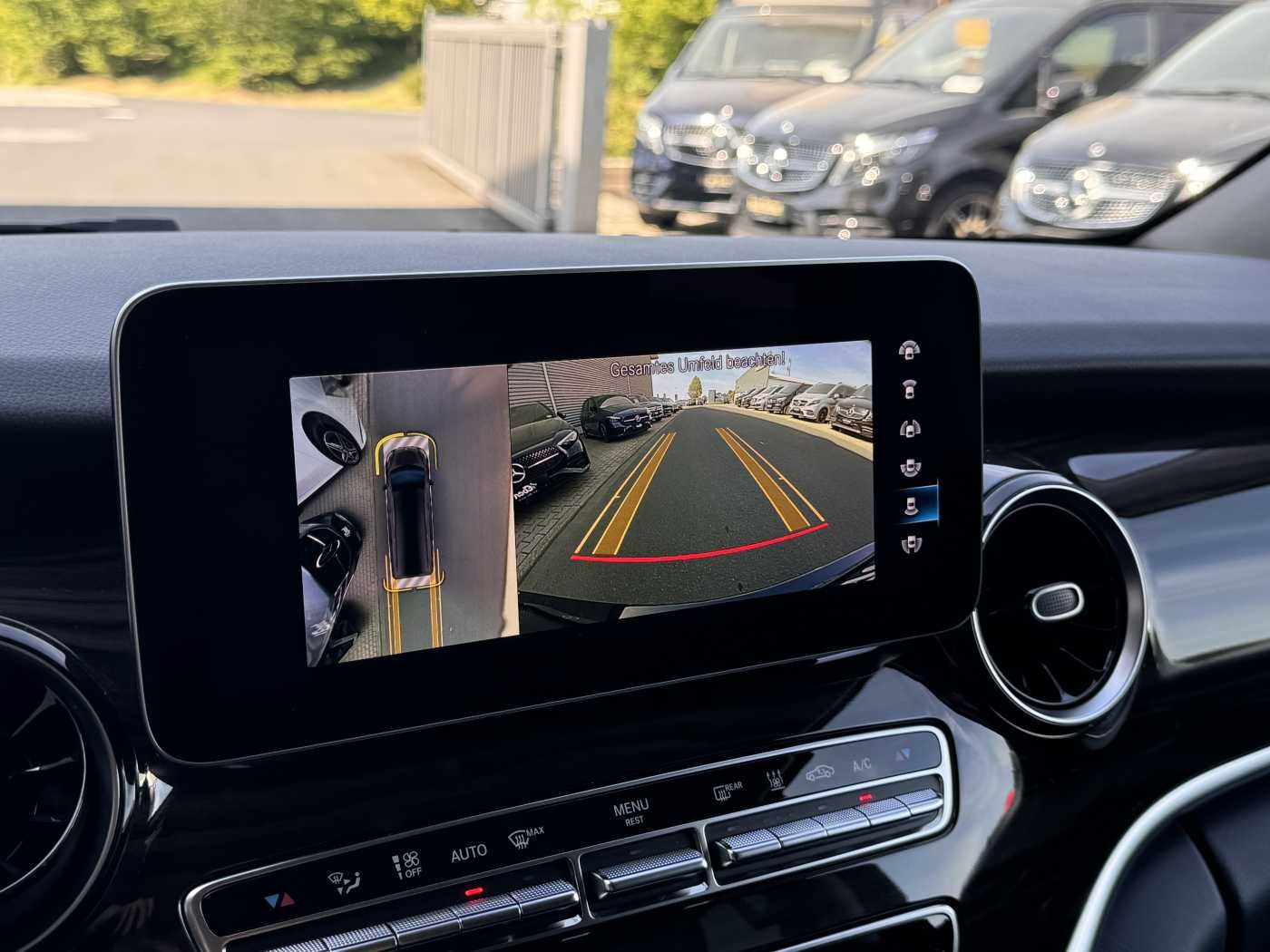 Fahrzeugabbildung Mercedes-Benz V 300 d AVA Extralang AIRMATIC Standheiz 360Kam