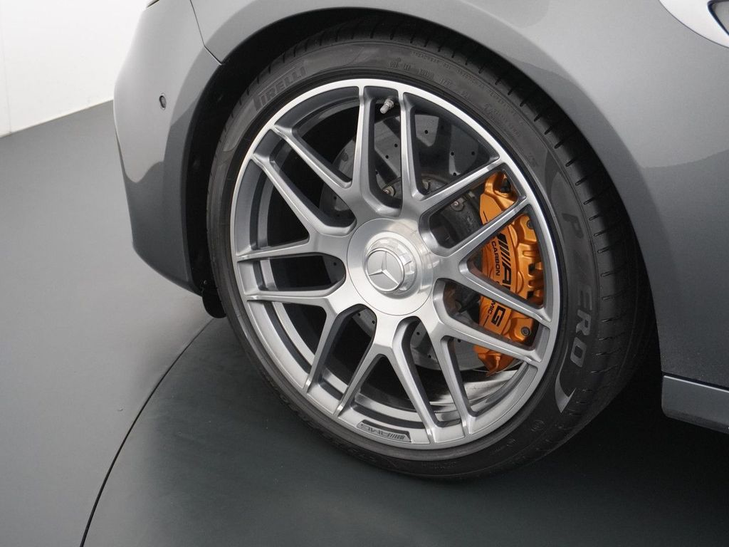 Mercedes-Benz E 63 AMG S 4MATIC+ Händlerwartung panorama dach