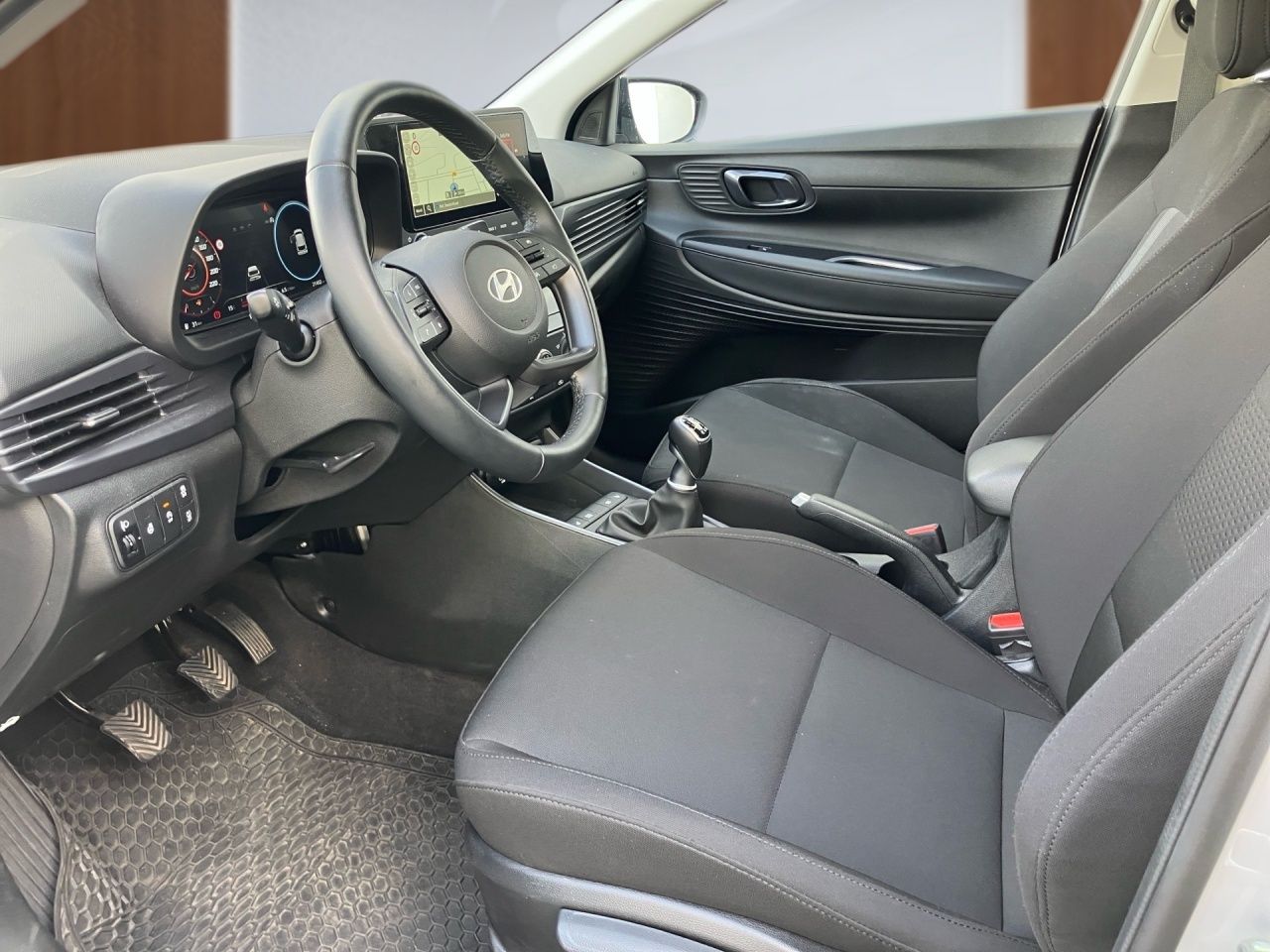 Fahrzeugabbildung Hyundai i20 TREND VOLL-LED*SHZ*LHZ*NAVI*USB*CARPLAY