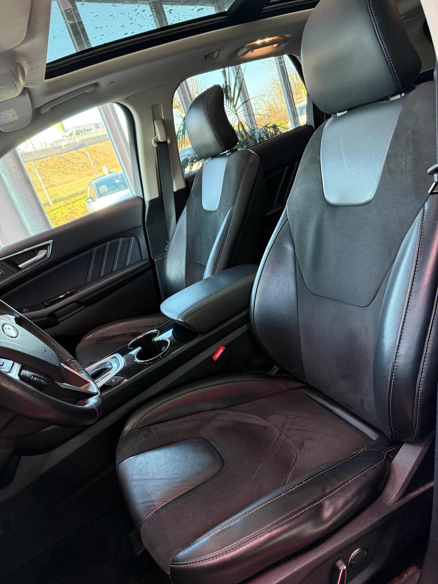 Ford Edge 2.0 T, 4x4, Pano, Automatik, AHK abnehmb.