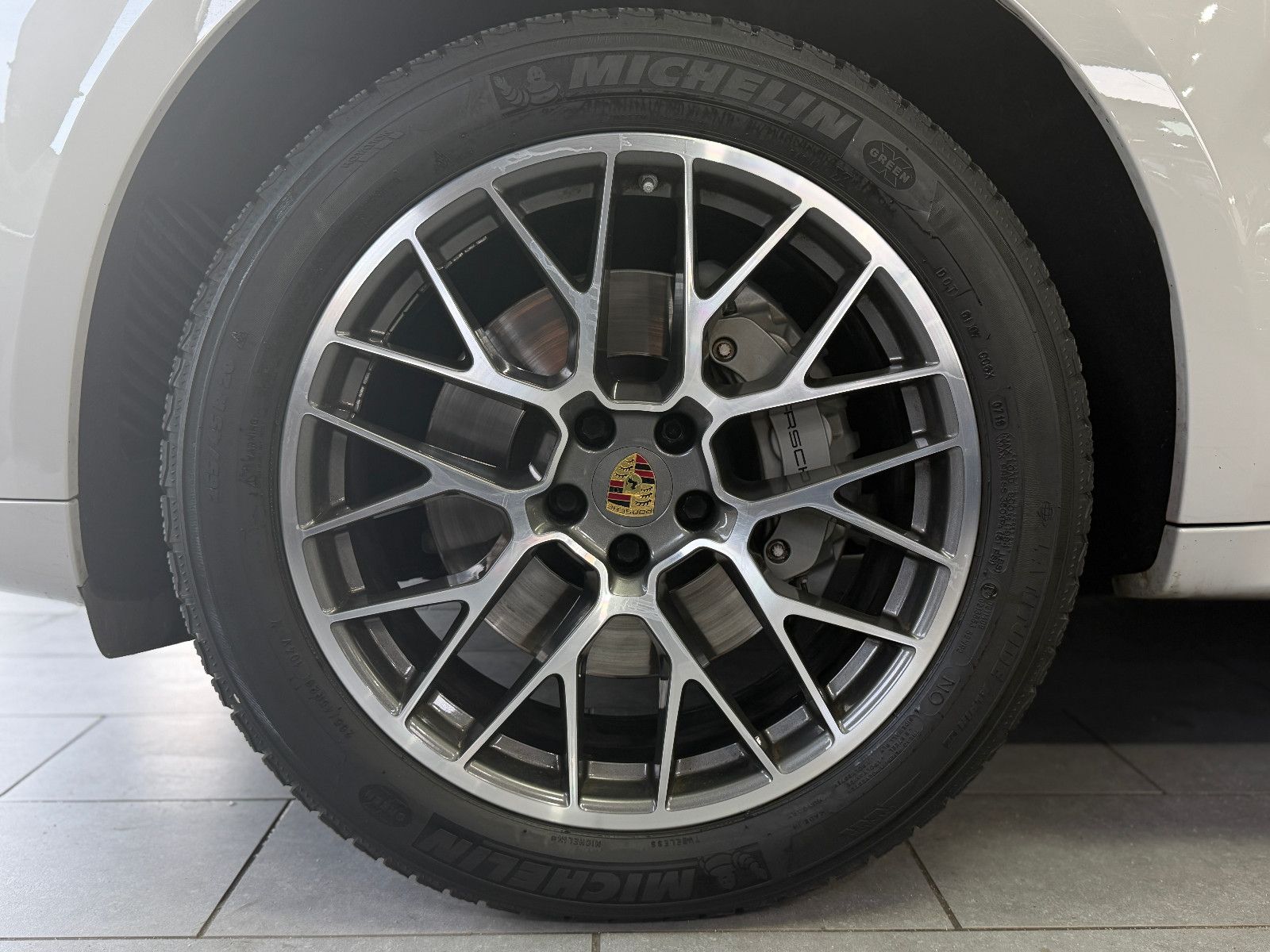 Fahrzeugabbildung Porsche Porsche Macan S |360°|AHK|Dt.-FAHRZEUG