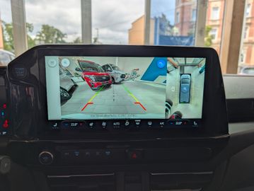 Ford Tourneo Custom Aut L1 Tit X 4WD Standheizung
