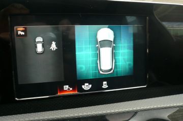 Mercedes CLA 250 Shooting Brake - 12