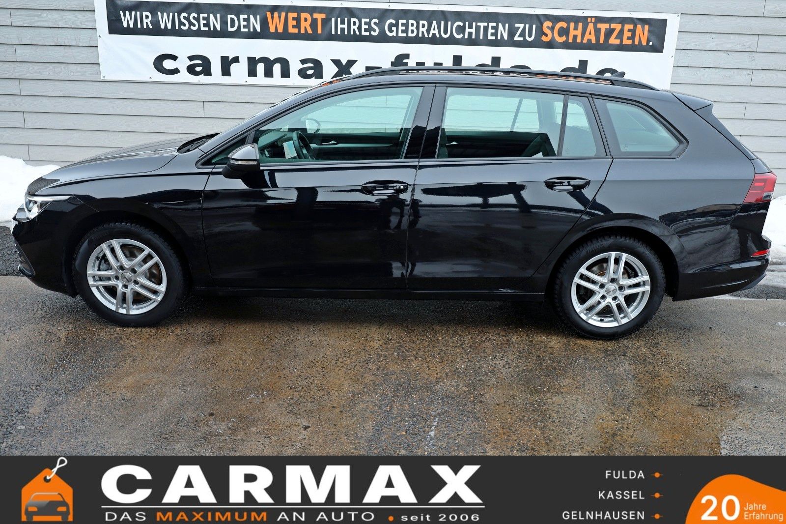 Fahrzeugabbildung Volkswagen Golf VIII Variant Life Navi,LED,SH,PDC,ACC,SR+WR