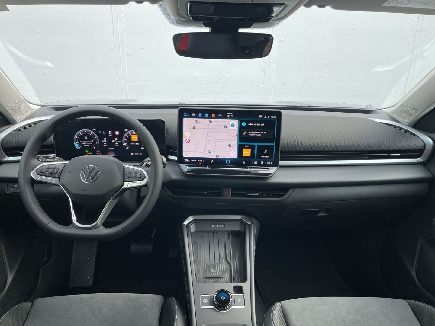 T-Roc Style 1.5 eTSI DSG AHK/Navi/Kamera/Keyless