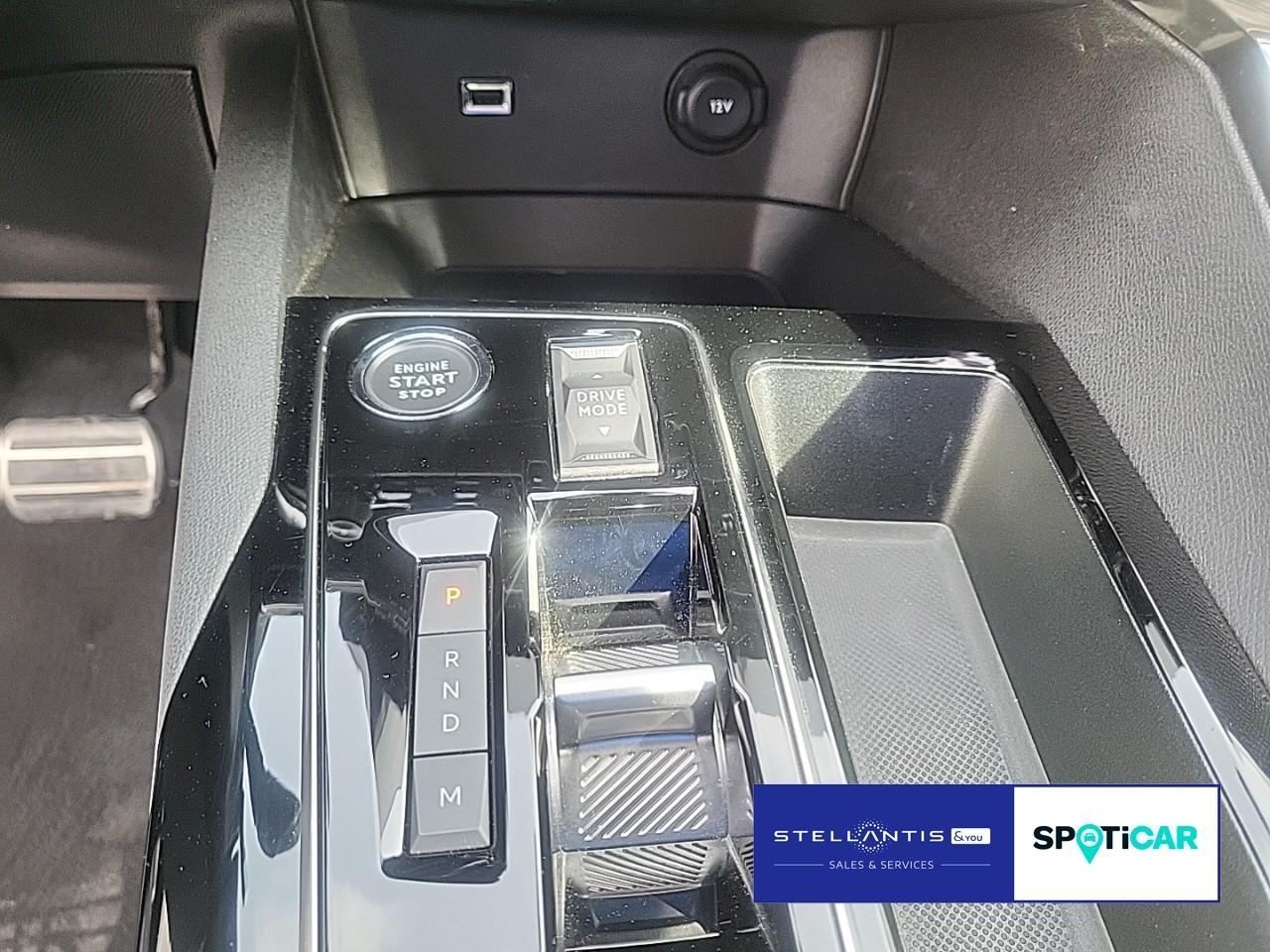 Peugeot 3008 1.2 PureTech 130 GT Pan*Nav*Kamera