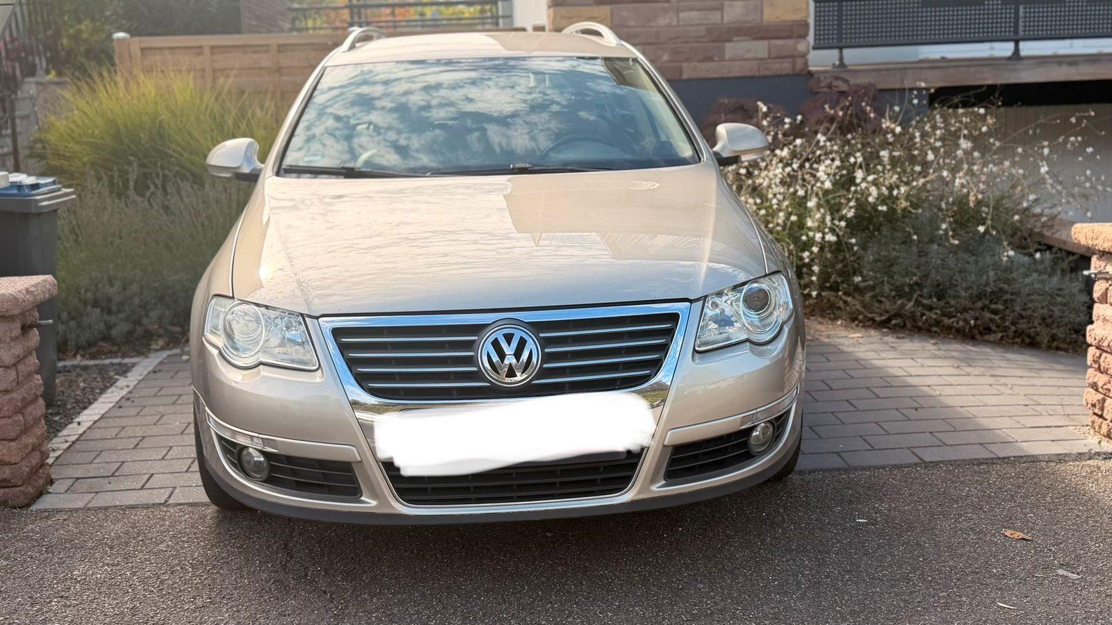 Volkswagen Passat 2006 — салон