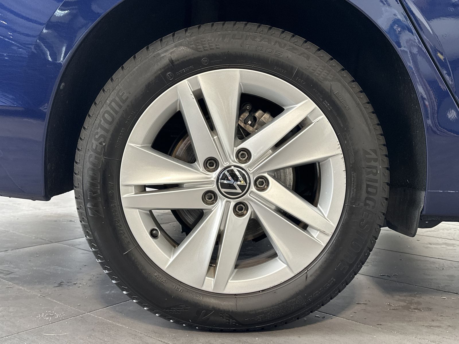 Fahrzeugabbildung Volkswagen Golf Variant 2.0 Life NAV+LED+SHZ+WLAN+KAMERA+PP