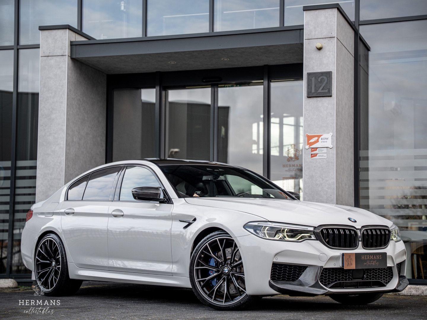 BMW M5 4.4 V8 F90 / Carbon / HUD / Harman-Kardon / M