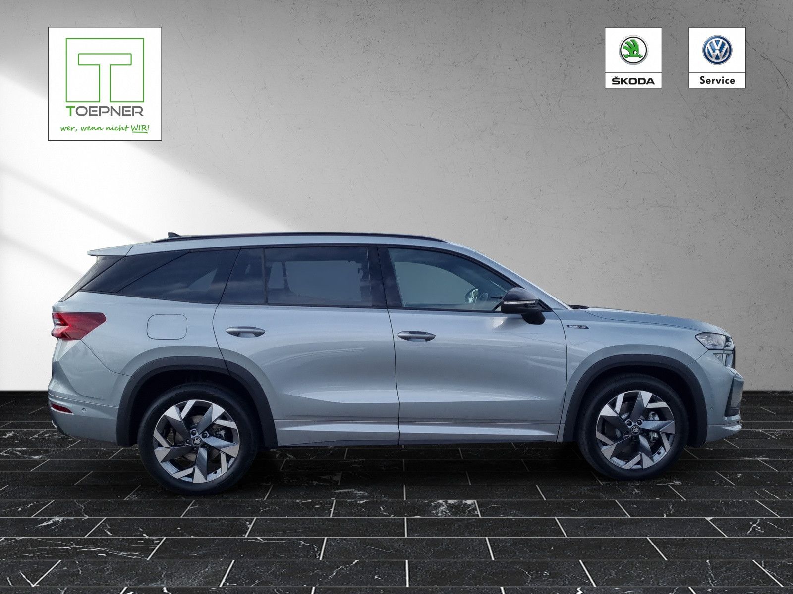 Fahrzeugabbildung SKODA Kodiaq 1.5 TSI iV Sportline AHK Fahrassi+Info