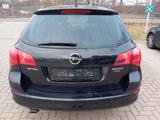 Opel Astra Sports Tourer 1.4 T 150 Jahre - Opel Astra 150 jahre mit Benzin-Antrieb