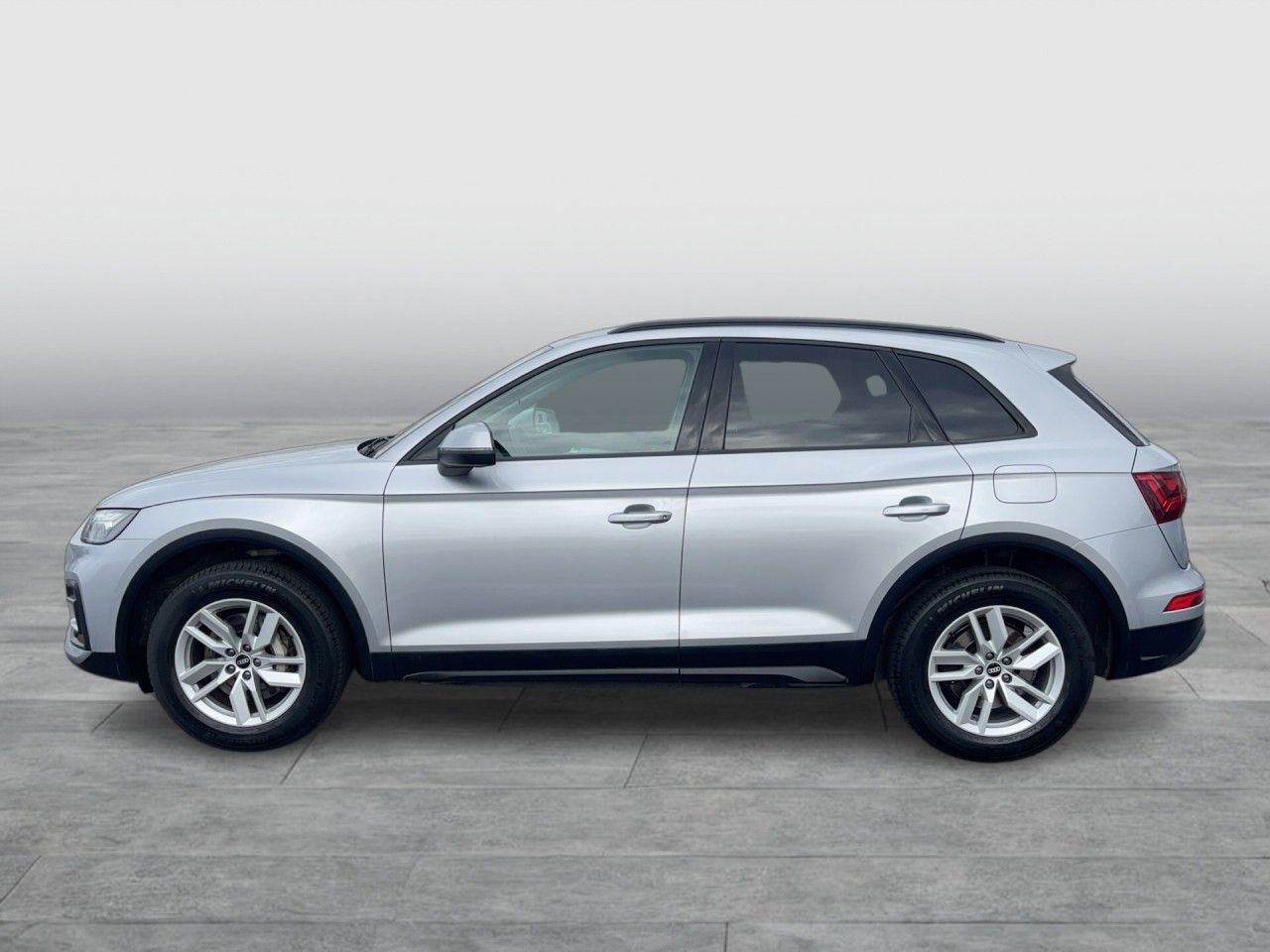 Audi Q5 50 TFSI e quattro S tronic LED Navi RKamera imagem 2