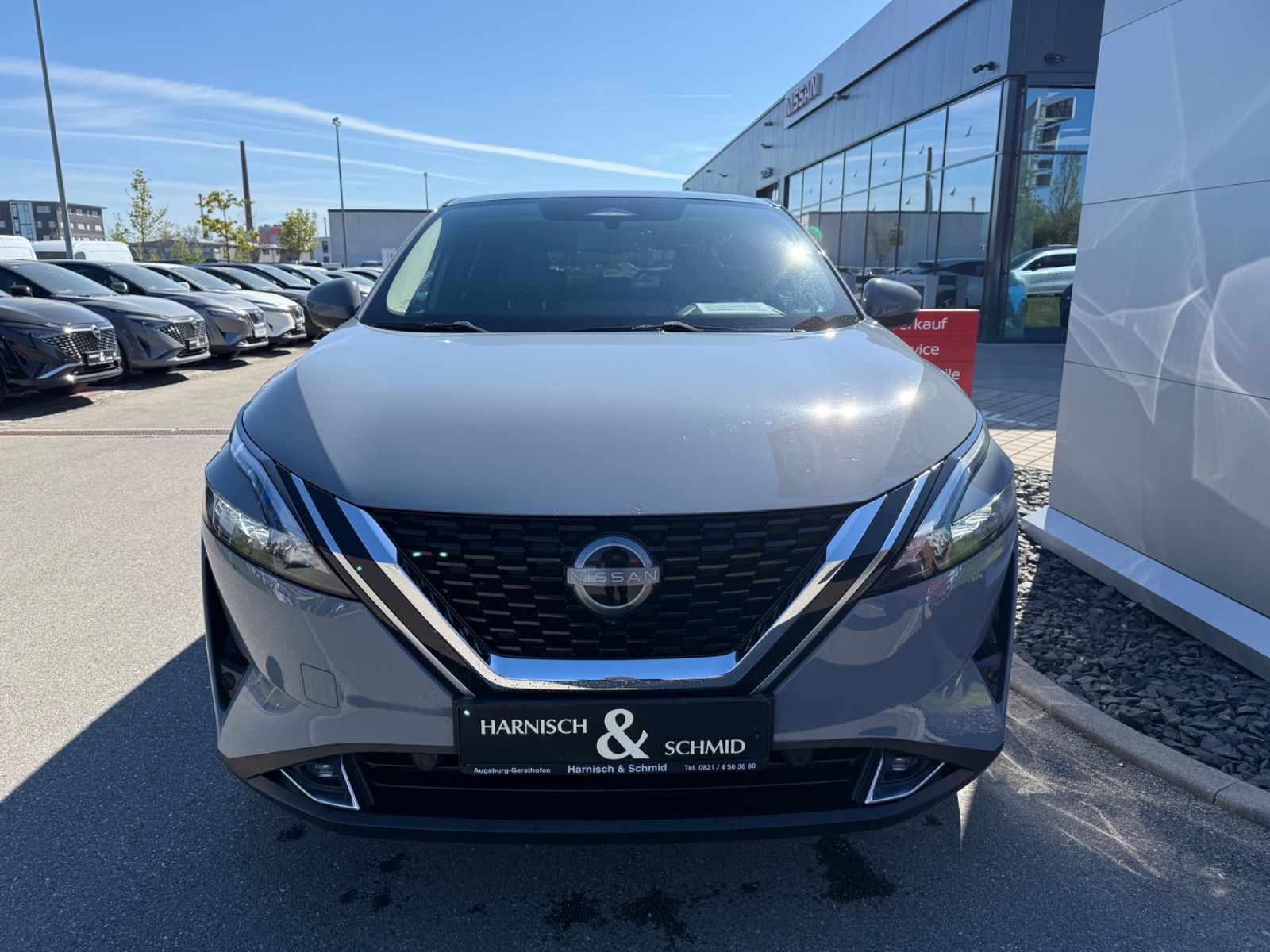 Fahrzeugabbildung Nissan Qashqai N-Connecta 360° Kamera, Navi, Winterpa.