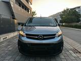 Opel Vivaro Bulli Kastenwagen mit neuem Tüv ! - Opel Vivaro in Bielefeld