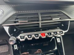 Foto Nummer 16: PEUGEOT 2008