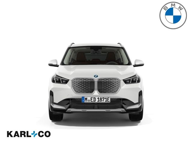 BMW iX1 xDrive 30 X-Line Ad.LED ACC HUD 360°Cam AHK foto 6