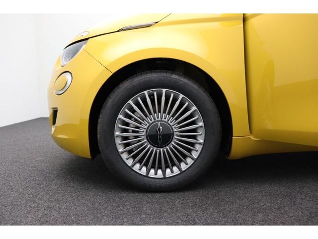 Fahrzeugabbildung Fiat 500 1.0 Hybrid FireFly 48 kW Torino