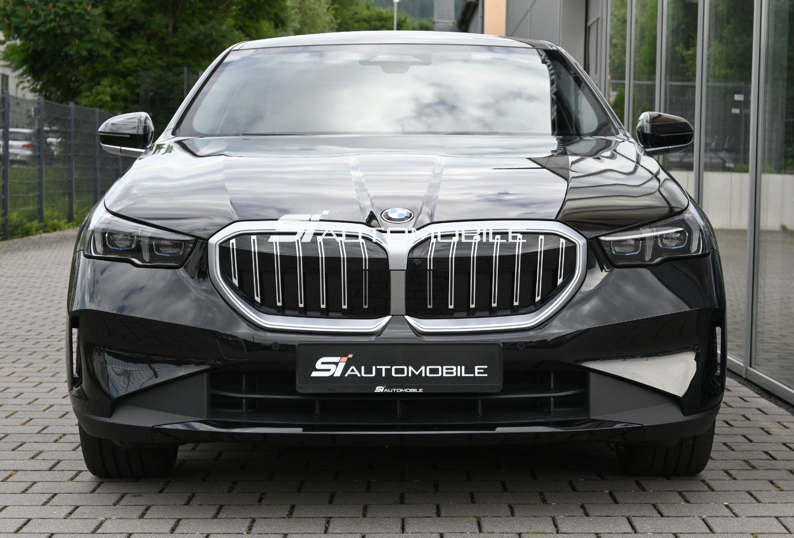 Fahrzeugabbildung BMW 520d xDr. °UVP 88.830€°MERINO°PANO°STHZG°360°