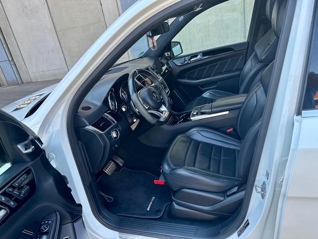 Mercedes-Benz ML 63 AMG