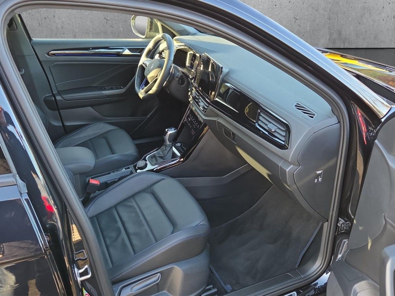 Volkswagen T-Roc - Bild 16