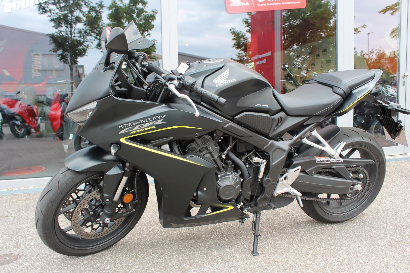 Honda CBR650R *E-Clutch optional*