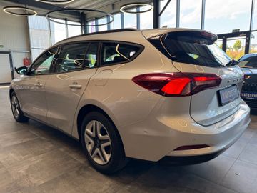 MYAUTOCENTER – Gebraucht- und Jahreswagen mit Werkstattservice in Pfaffenhofen Ford Focus *KEYLESS*TEMPO*SIHZ*LKHZ*NAVI*LED*