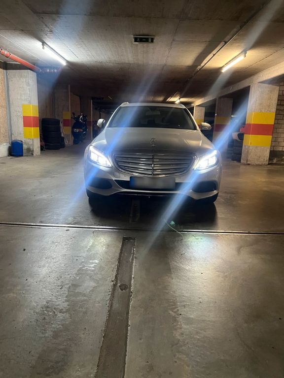 Image of Mercedes-Benz C 250