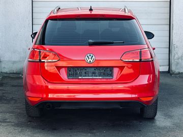 Volkswagen Golf - 4