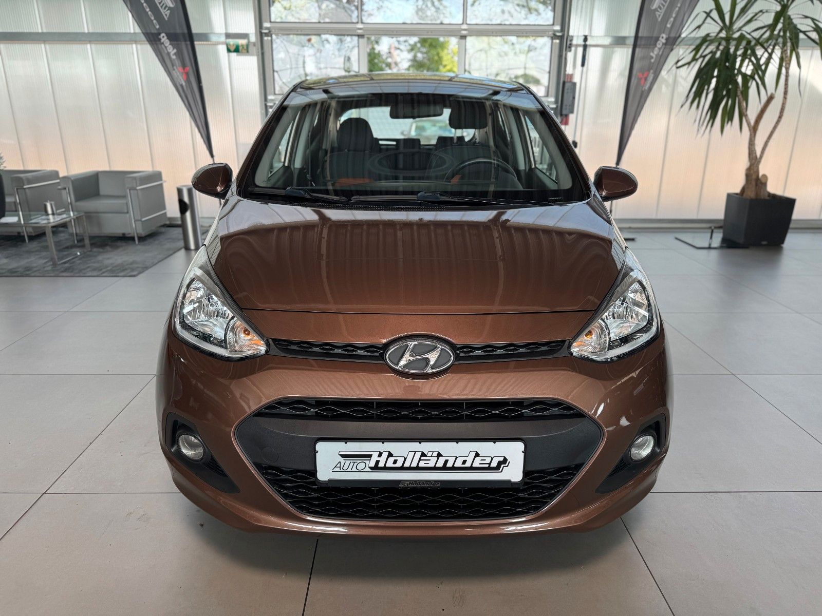 Fahrzeugabbildung Hyundai i10 1.0 Trend  Klima Sitzheizung Allwetterreifen