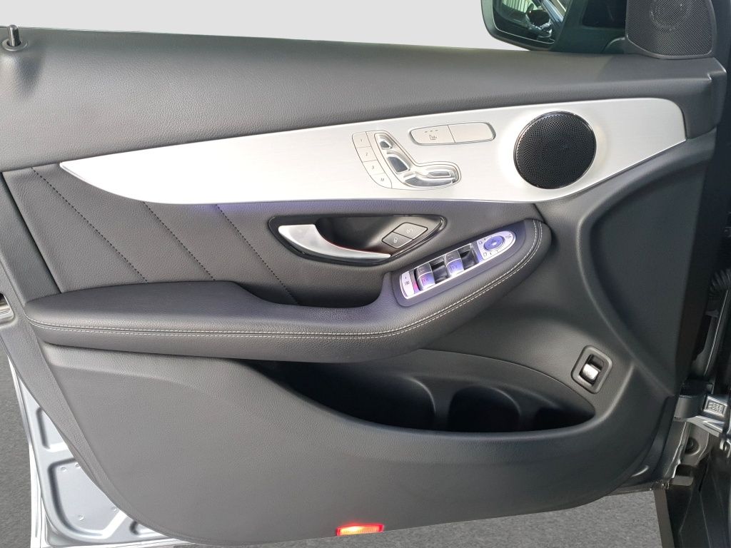 Fahrzeugabbildung Mercedes-Benz GLC 300 de 4MATIC AMG*Night*LED*Pano*PDC*360*AHK
