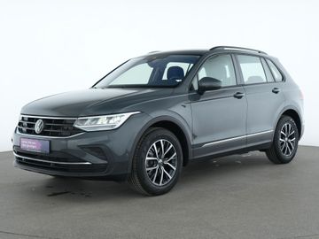 Volkswagen Tiguan - 2