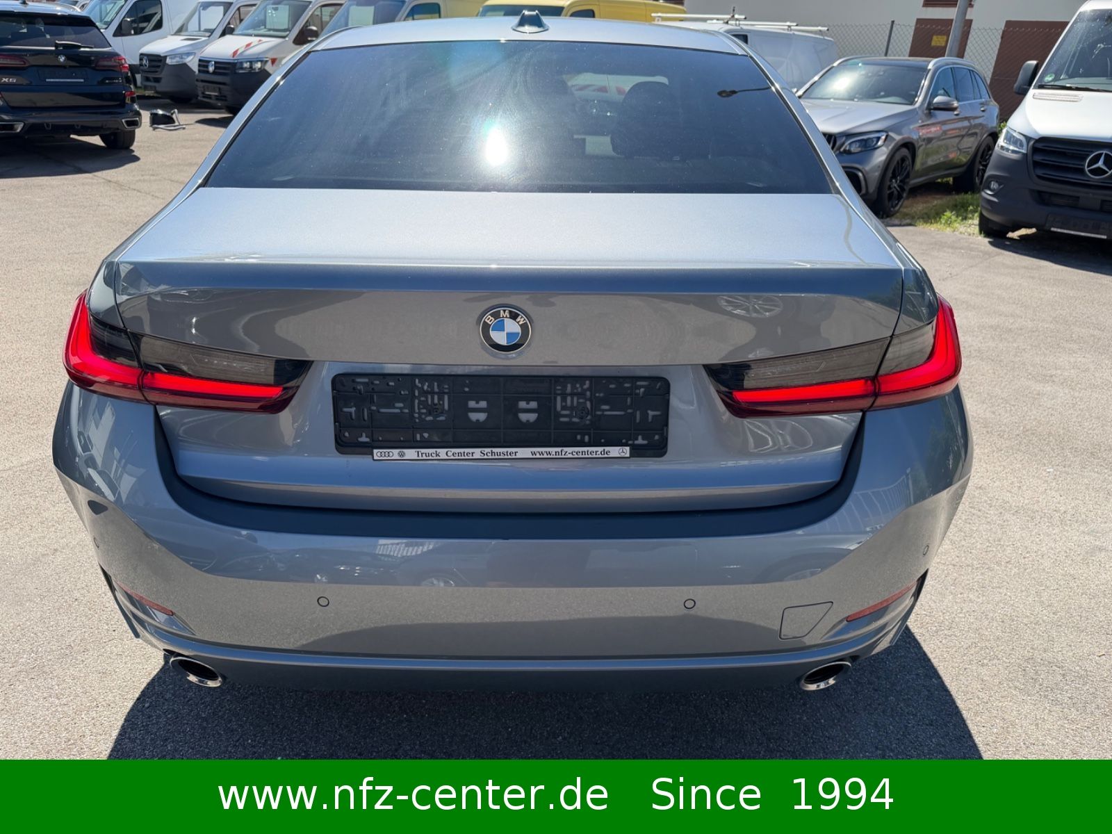 BMW 320 d xDrive Limousine imagem 2