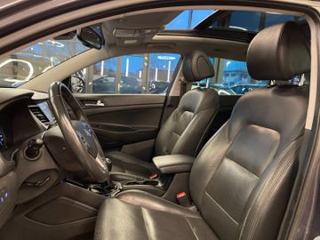 Hyundai Tucson Premium 4WD *AHK*KAMERA*NAVI*PANO*LEDER*