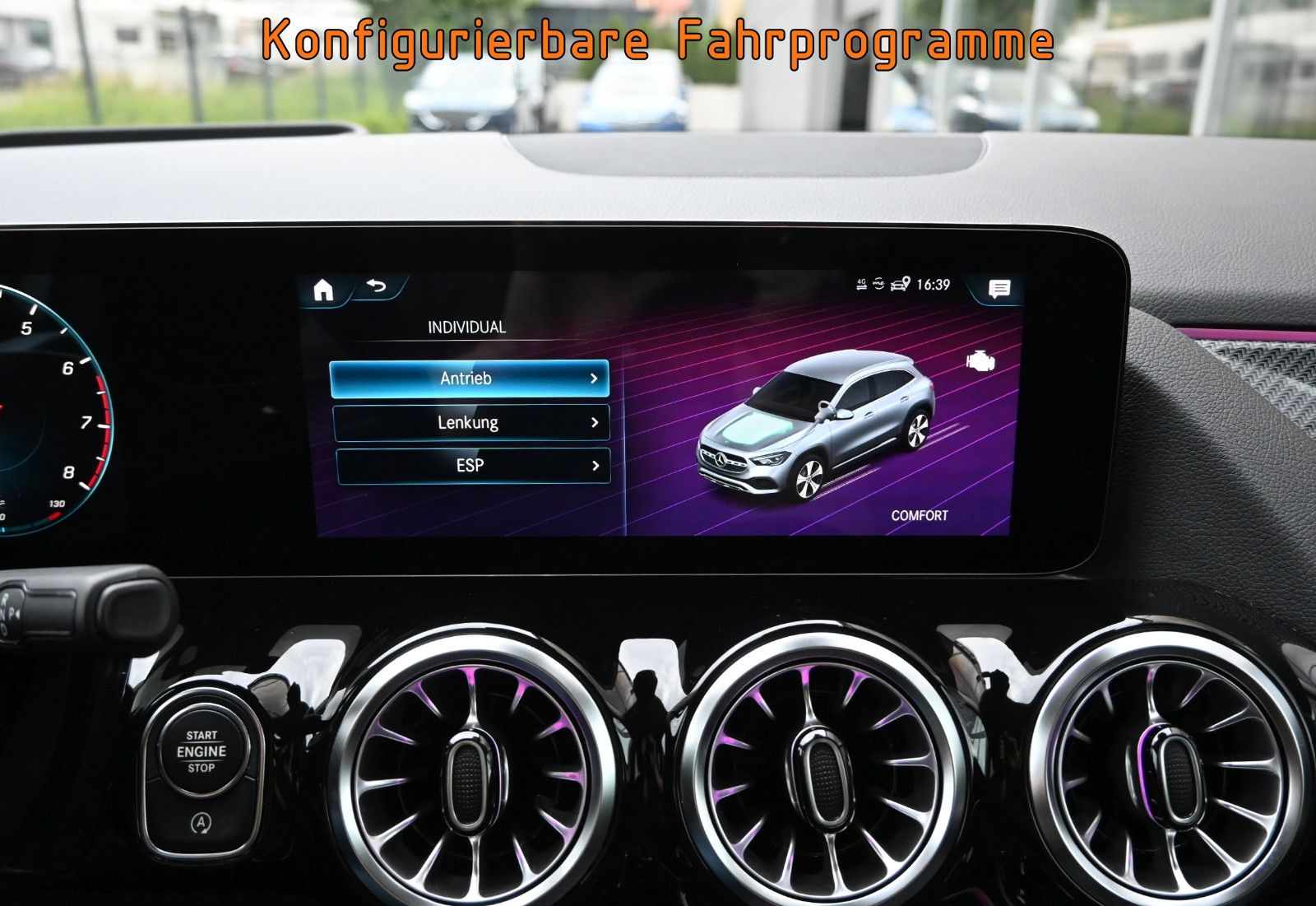 Fahrzeugabbildung Mercedes-Benz GLA 250 DCT AMG Line °DISTRONIC°HUD°STANDHEIZUNG