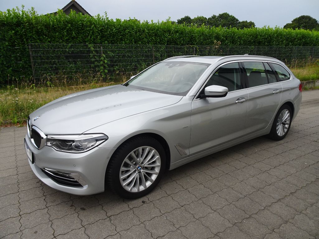 Image of BMW 530