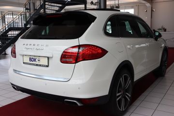Porsche Cayenne - 7
